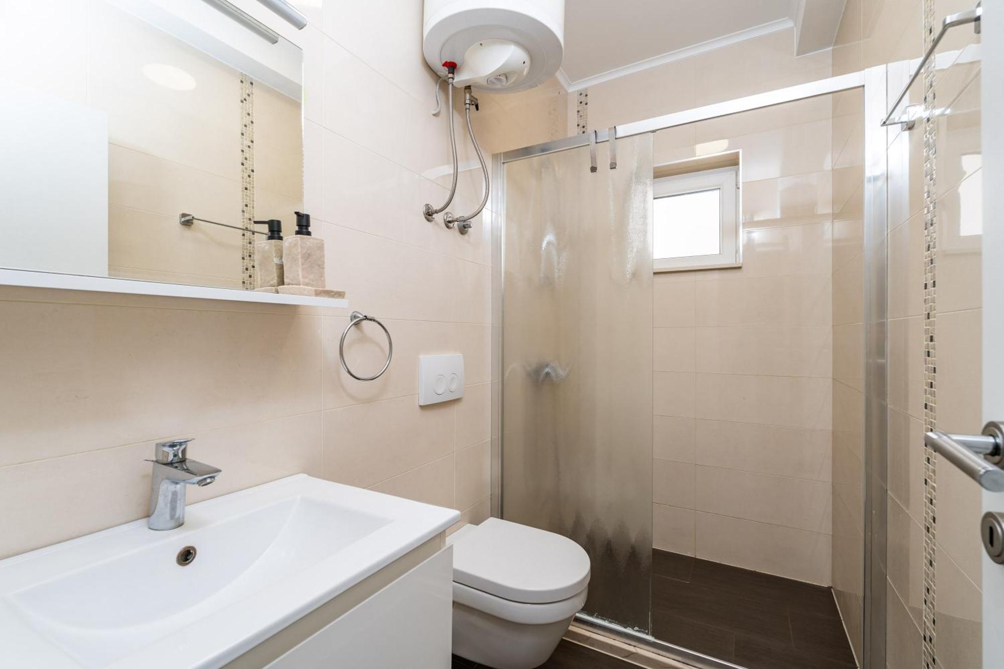 Feather Studio Apartment - Free Private Parking - Self Check-In Dubrovnik Exterior foto