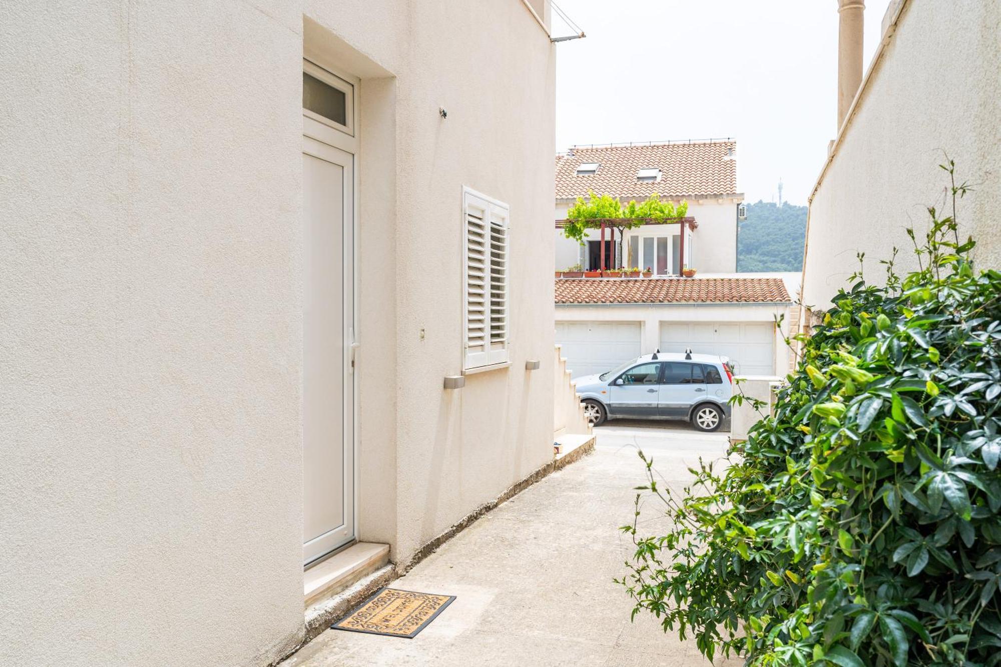 Feather Studio Apartment - Free Private Parking - Self Check-In Dubrovnik Exterior foto